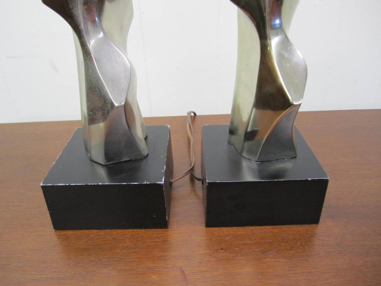 Fantastic Pair of Brutalist Sculptural Chrome Laurel Lamps, Mid-Century Modern 2