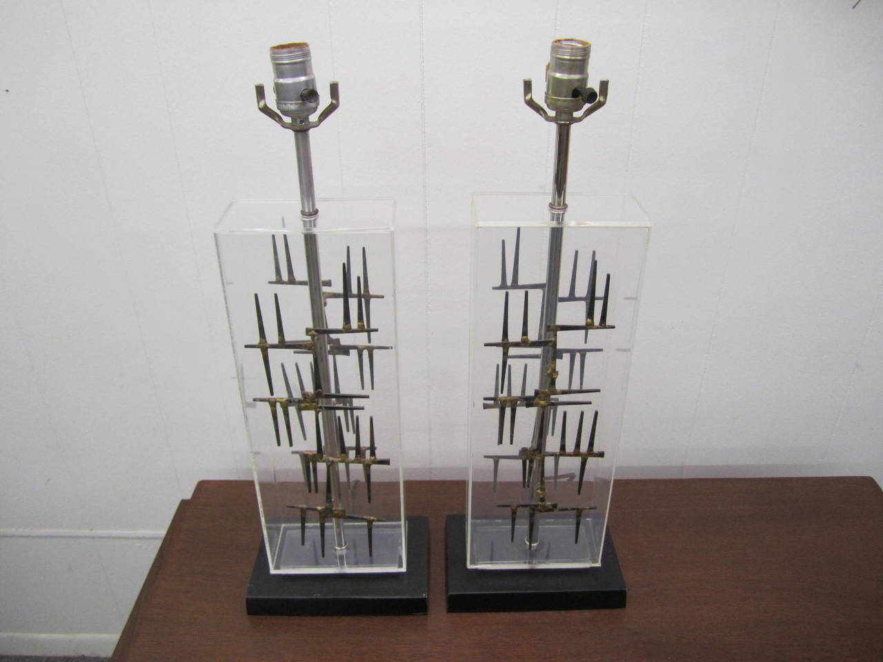 Fantastic Pair of Brutalist Nail Sculptural Laurel Lamps, Mid-Century Modern
