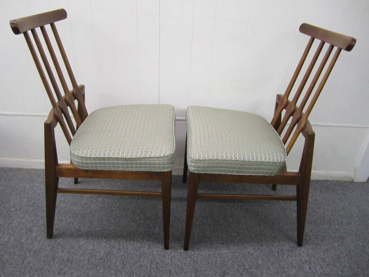 American Set of Six Harvey Probber Style Walnut Dining Chairs Mid-Century Modern