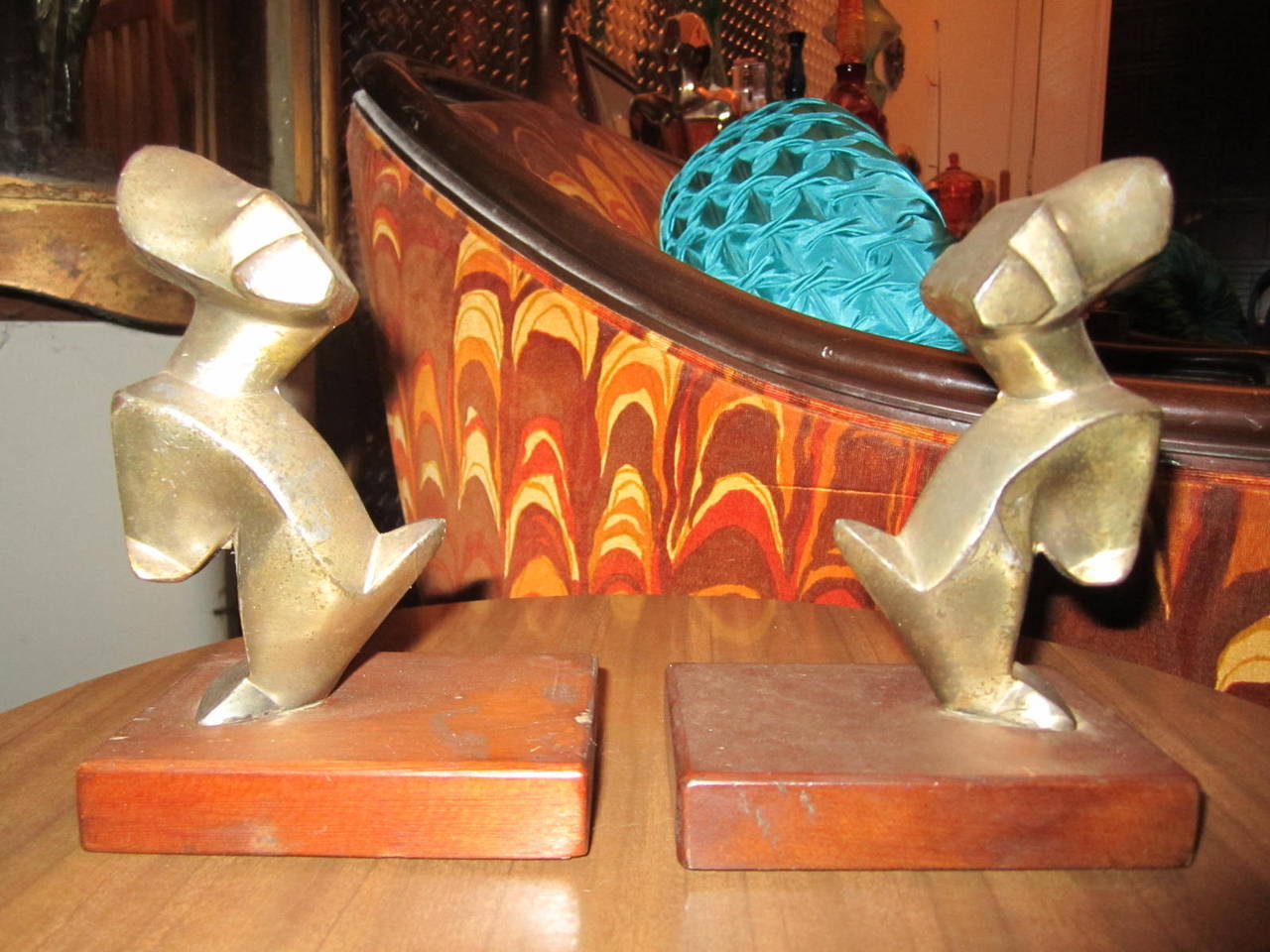 E. Nikolsky terrior dog sculpture bookends
France, circa 1925.
In the form of Modernist-style terriers-simply charming.