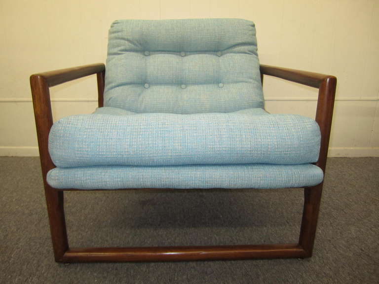 Fabulous Pair of Milo Baughman Totally Restored Scoop Chairs, Mid-Century Modern In Excellent Condition In Pemberton, NJ