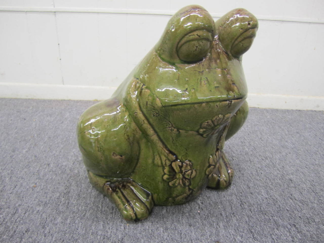 Absolutely charming large green glazed frog planter from the Mid-Century. Its takes all of my will power not to take this piece home to live with me but hubby says no more pets! Darn!