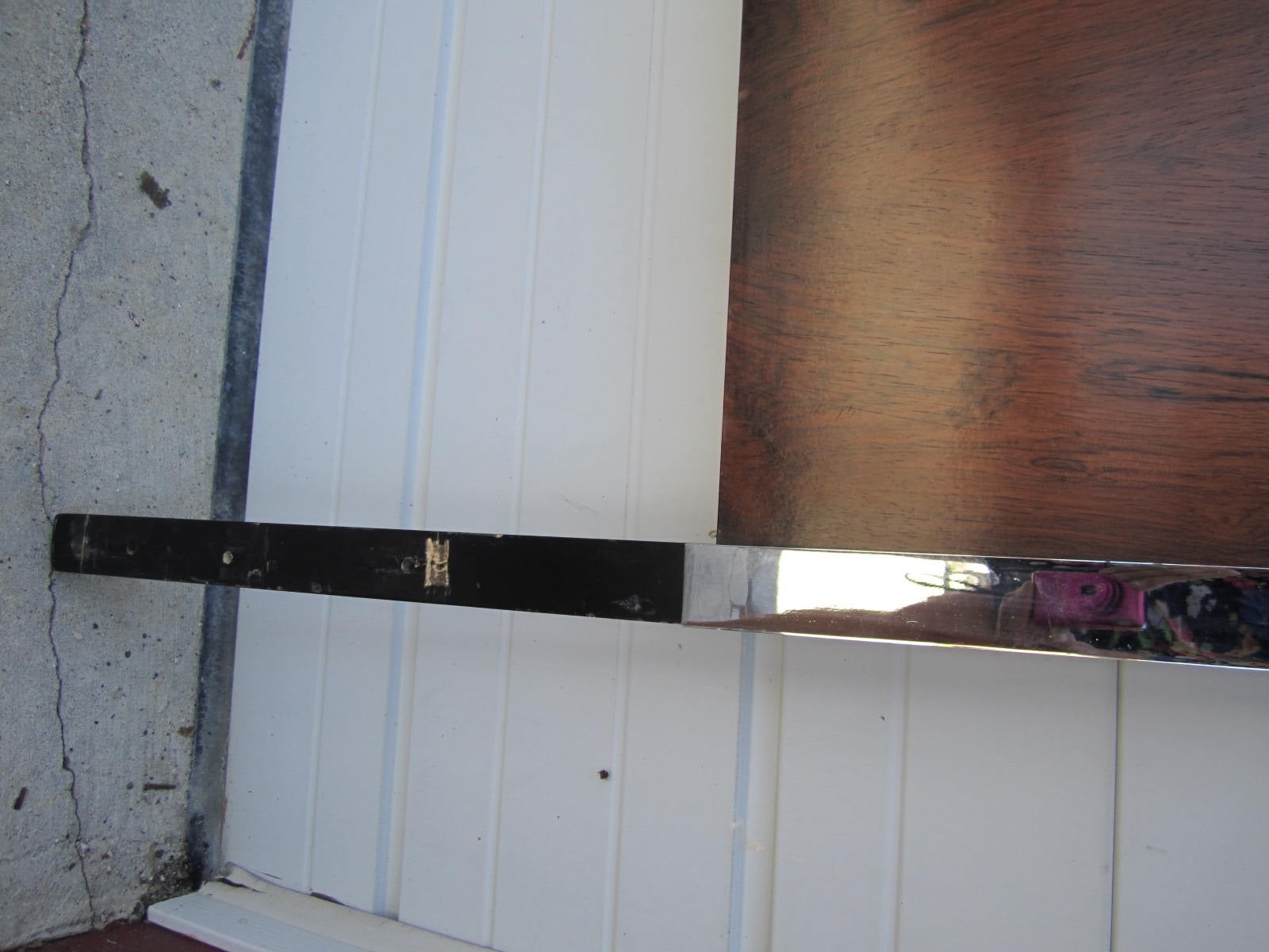 King-Size Milo Baughman Rosewood and Chrome Headboard, Mid-Century Modern In Good Condition In Pemberton, NJ