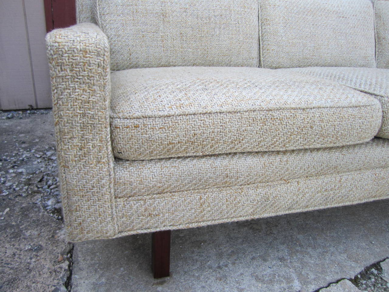 Fabulous Milo Baughman Four-Seat Sofa with Walnut Legs, Mid-Century Modern 1
