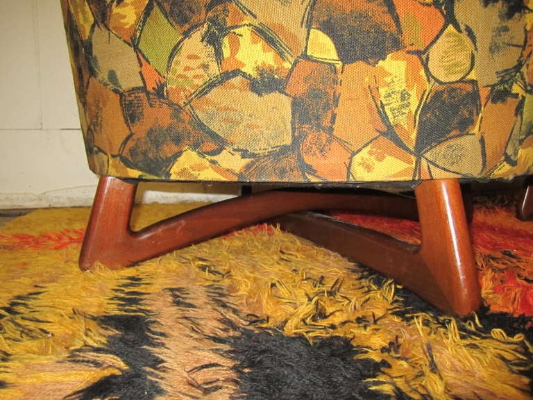 Mid-Century Modern Paire de fauteuils de salon sculpturaux Adrian Pearsall en noyer, mi-siècle moderne en vente