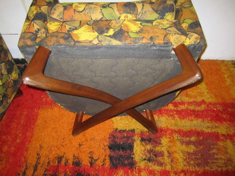 Mid-20th Century Pair of Adrian Pearsall Sculptural Walnut Lounge Chairs Mid-Century Modern For Sale