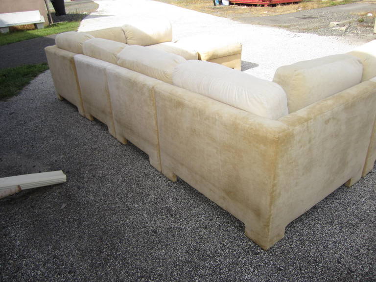 Late 20th Century Seven-Piece Milo Baughman Style Directional Sectional Sofa, Mid-Century Modern