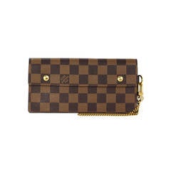 Sold at Auction: Louis Vuitton, Louis Vuitton Folding Wallet with snap