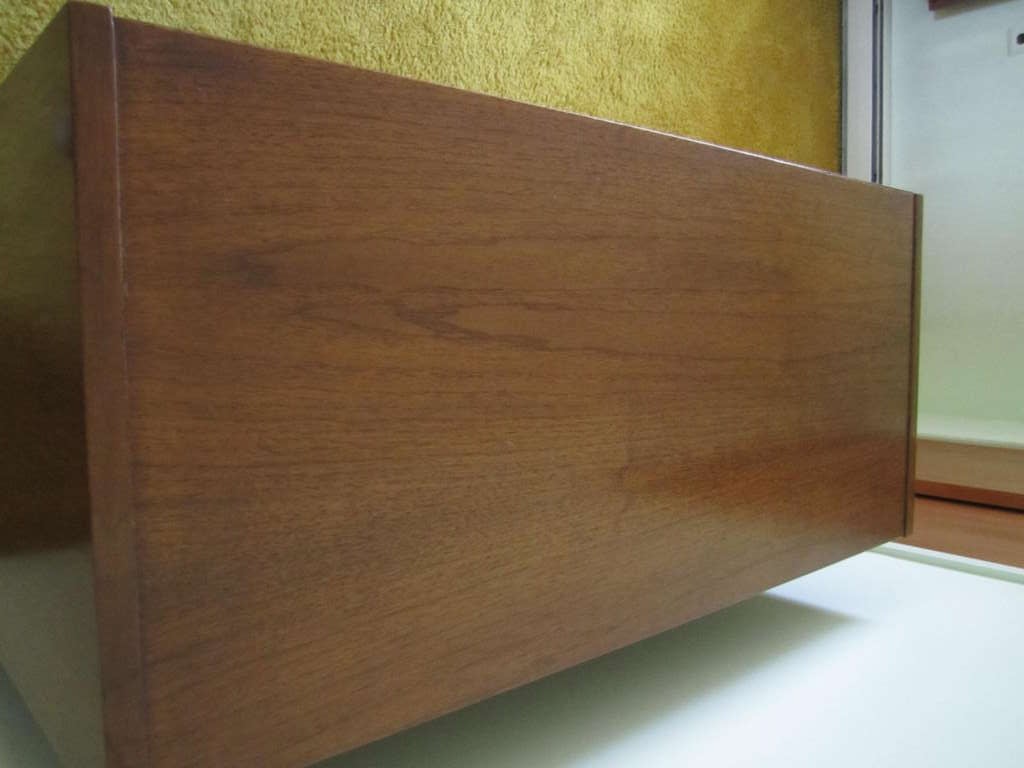 American Martinsville High Boy Walnut Dresser Chest Mid-century Modern In Good Condition For Sale In Pemberton, NJ