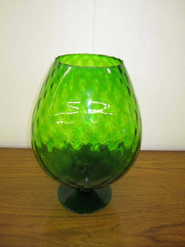 Large-Scale Viking Art Green Glass Brandy Snifter In Excellent Condition In Pemberton, NJ