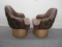 Excellent Set of Four Milo Baughman Style Tufted Back Leather Swivel Chairs