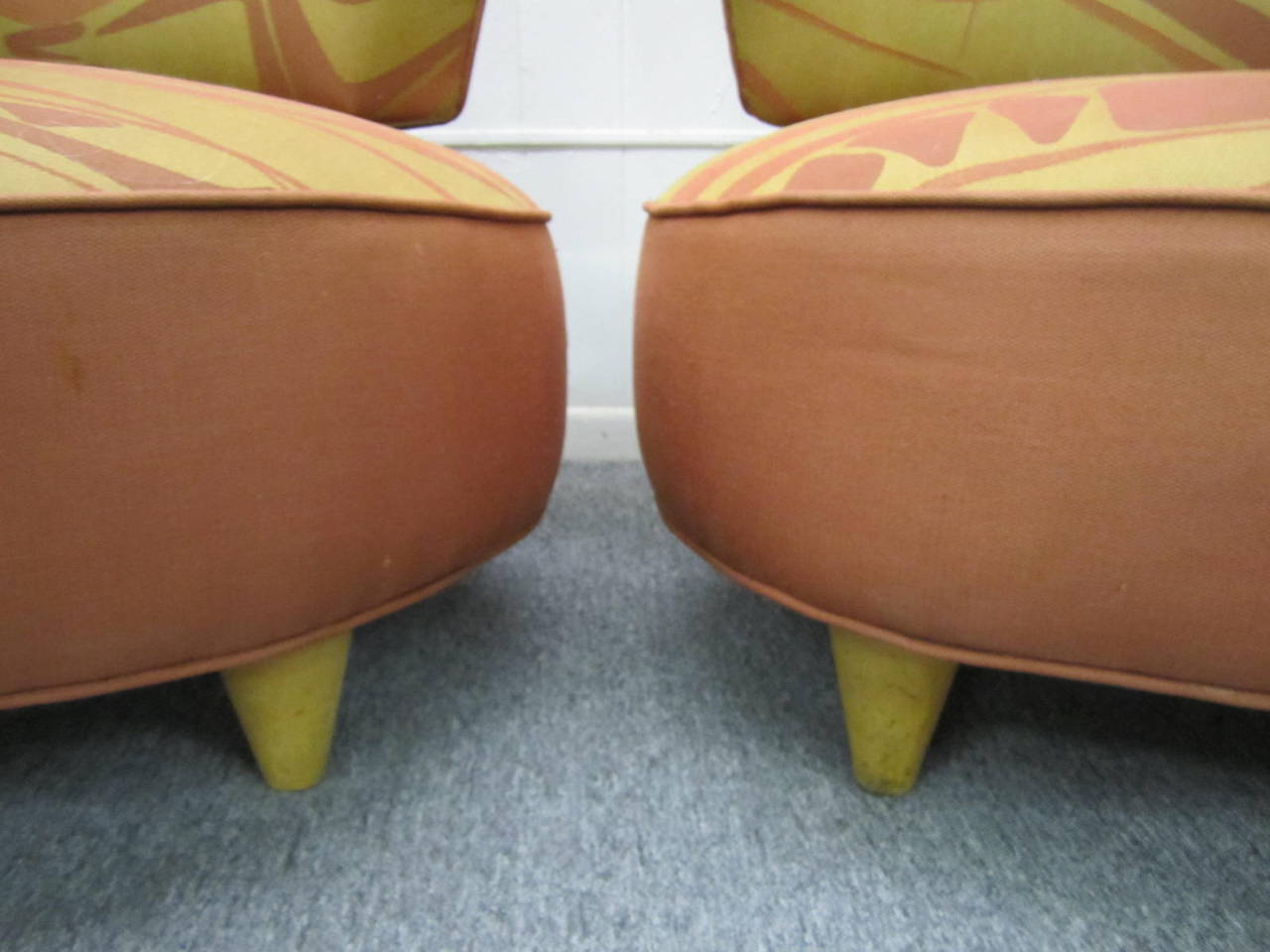 Wood Whimsical Pair of Gilbert Rohde Style 1940s Slipper Chairs Mid-Century Modern For Sale