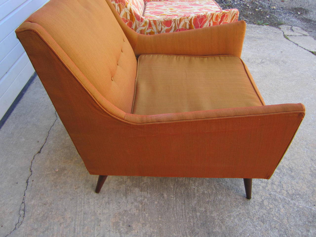 Lovely Pair of Milo Baughman Style Lounge Chairs and Ottoman In Good Condition For Sale In Pemberton, NJ