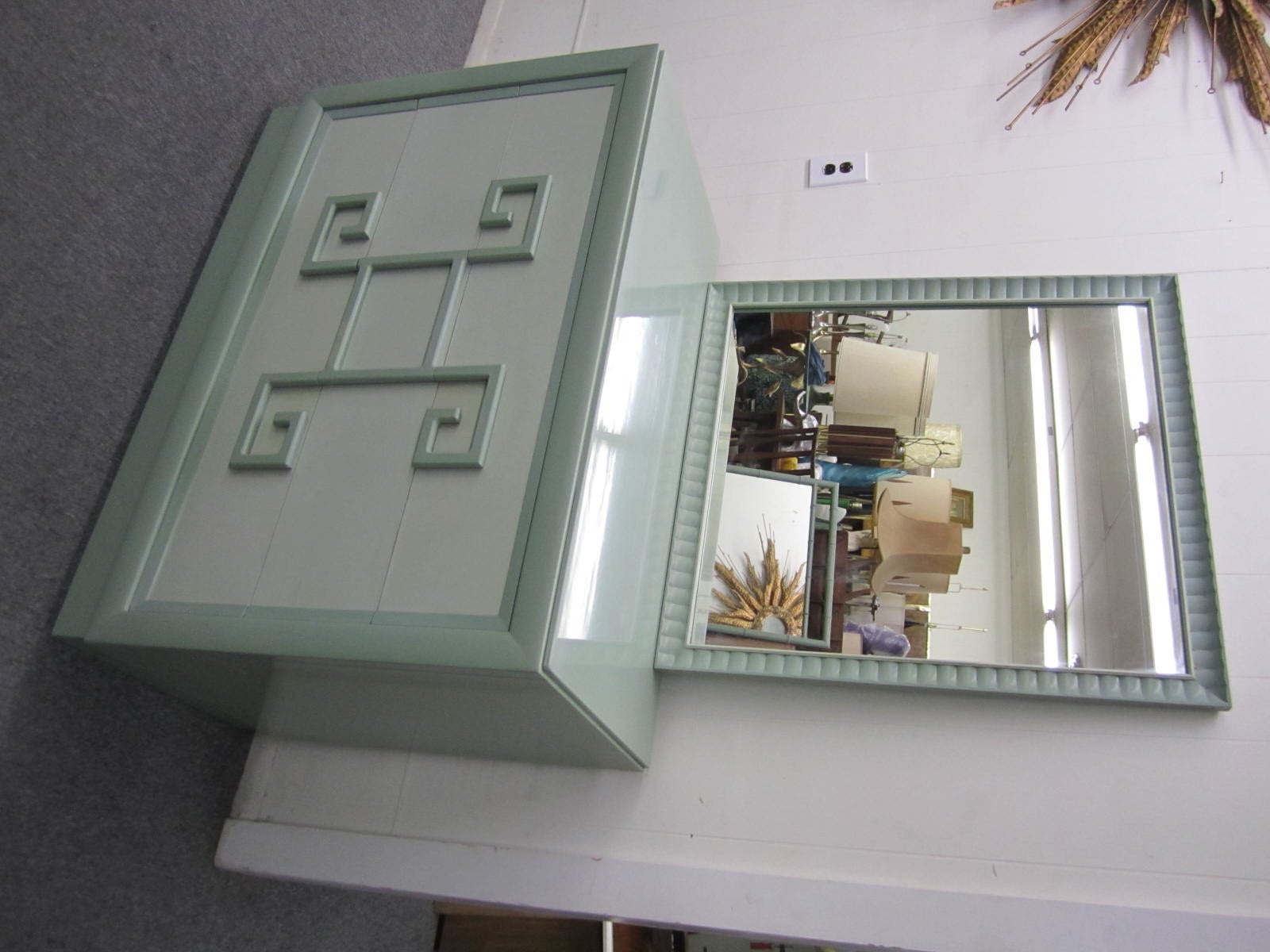 Rare 1940s 'Mandarin' Scalloped Mirror by Kittinger Greek Key Mid-Century Modern For Sale 1