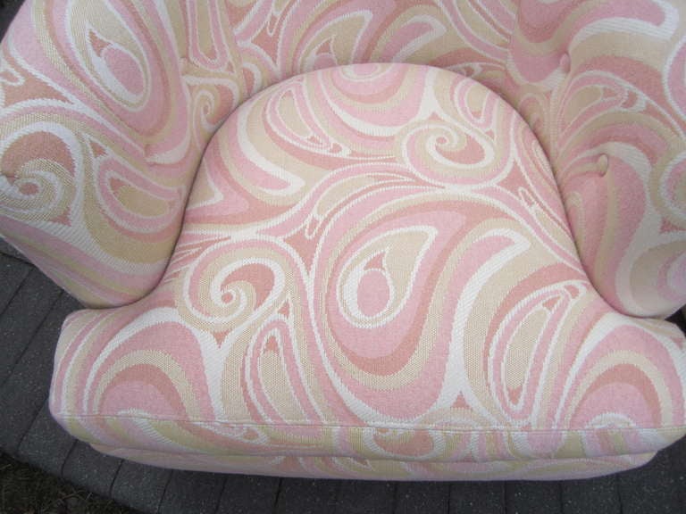 Wonderful Pair Pucci Barrel Back Rolling Milo Baughman Style Lounge Chairs In Excellent Condition For Sale In Pemberton, NJ