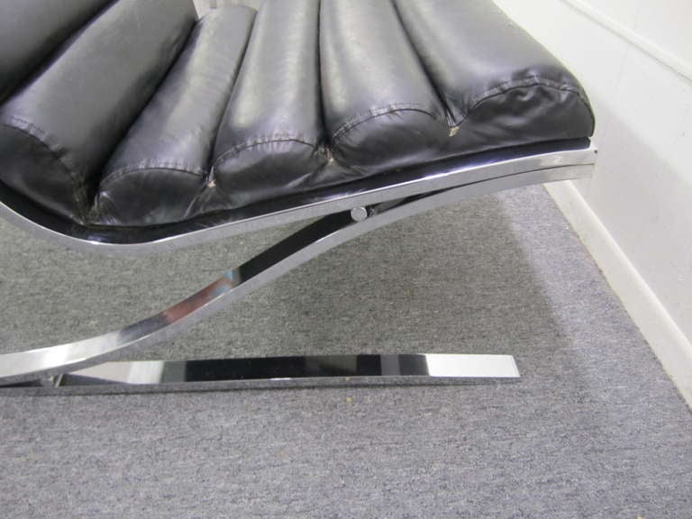 Mid-Century Modern Gorgeous Design Institute of America Cantilevered Chrome Lounge Chair