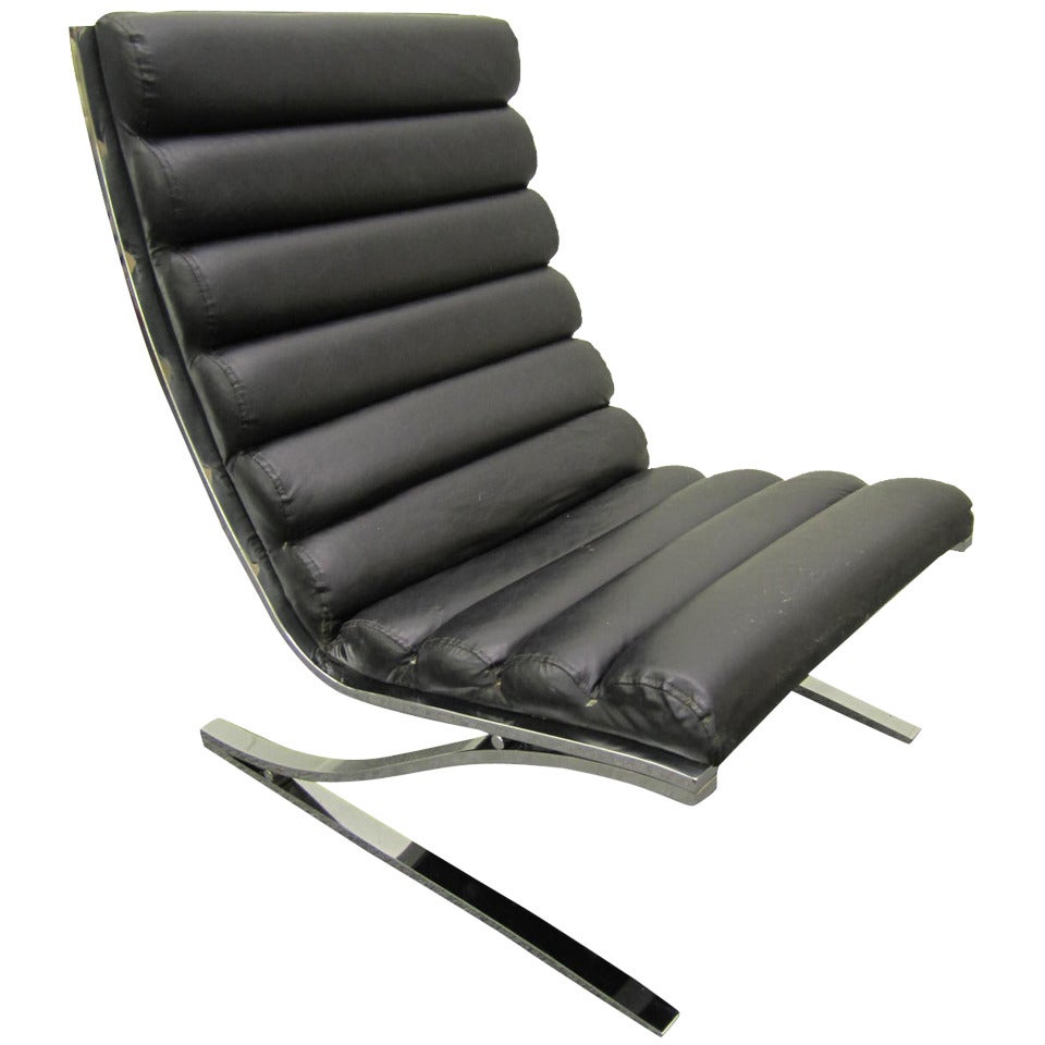 Design Institute of America Cantilevered Lounge Chair and Ottoman at