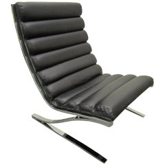 Gorgeous Design Institute of America Cantilevered Chrome Lounge Chair