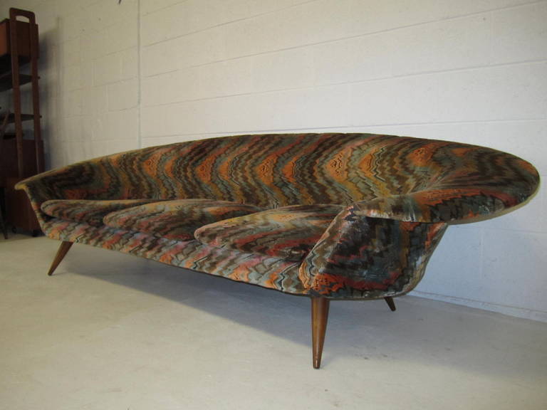 Magnificent Italian Modern Wide Wing Sofa, circa 1950s 1