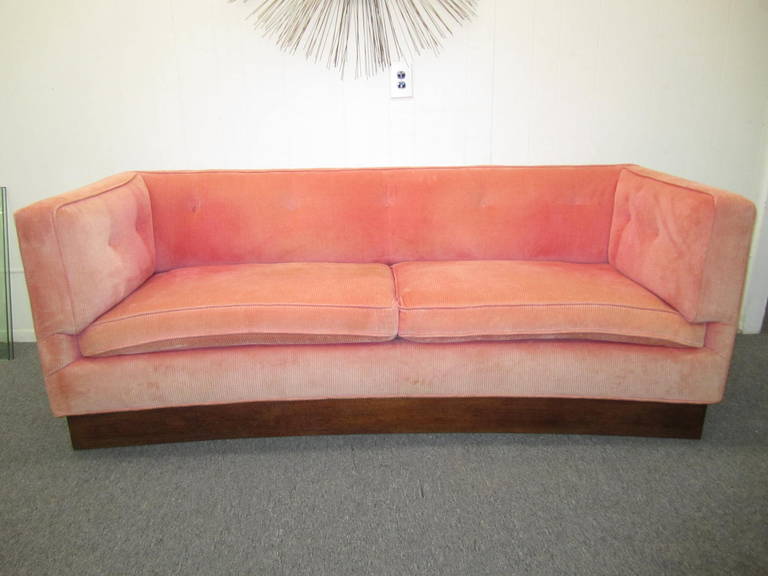 Unusual Harvey Probber style Curved Sofa Plinth Base Mid-century Modern