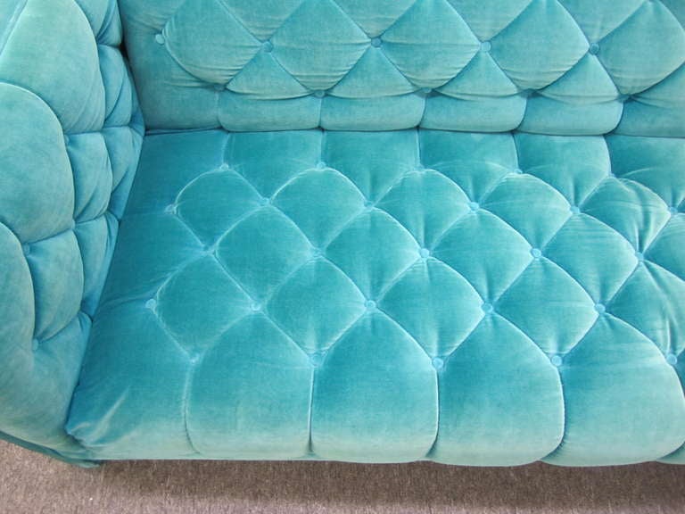 American Lovely Mid-century Modern Turquoise Tufted  Tuxedo Sofa