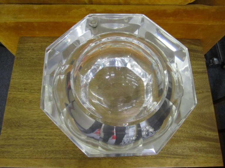 Huge Faceted Lucite Ice Bucket Mid-century Modern 3