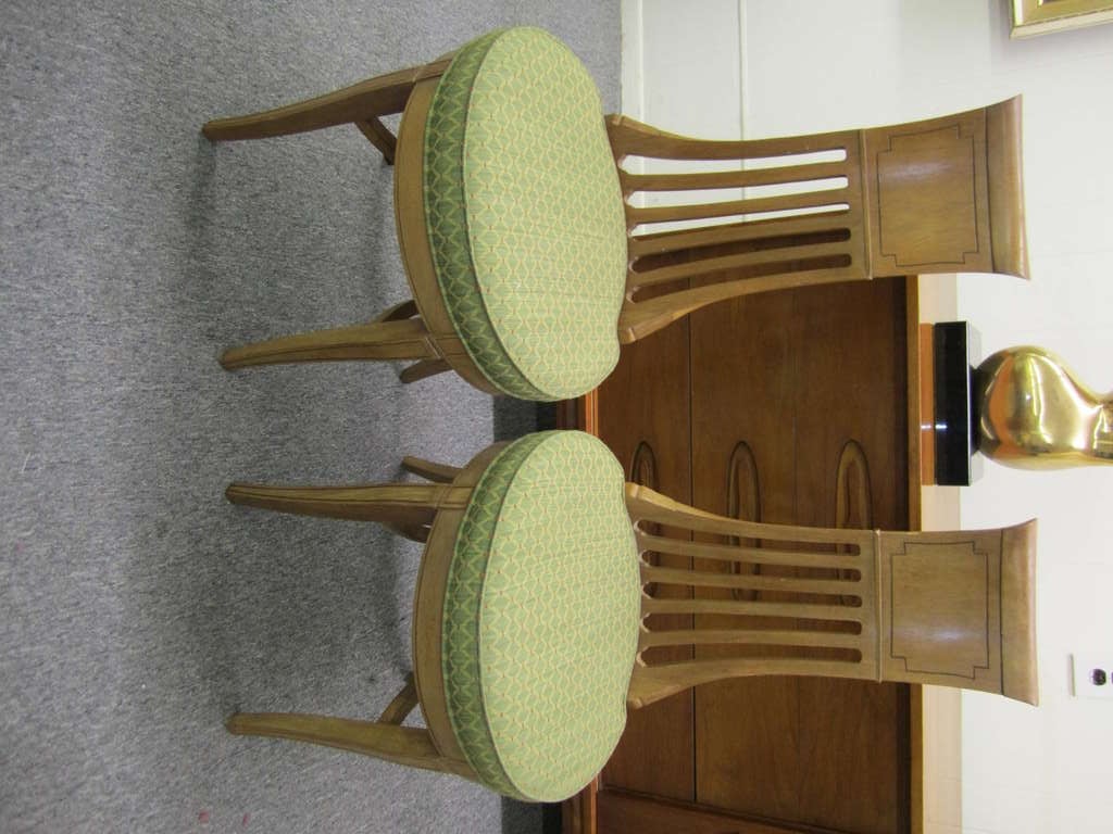Stylish set of 4 tall back American modern Tomlinson Sophisticate dining chairs. I love the round seat pads and sexy tall backs.