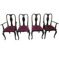 Magnifique ensemble de 4 chaises de salle à manger laquées noires de style Regency Modern