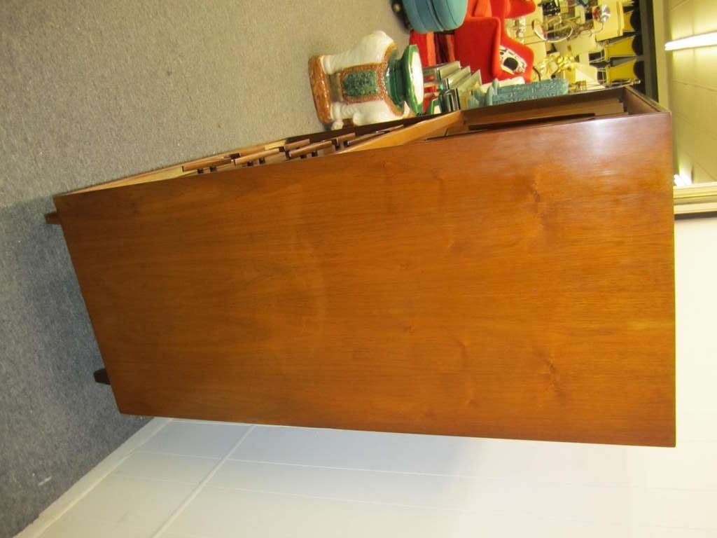 Lovely Sculptural Walnut Tall Dresser American Mid Century Modern In Good Condition For Sale In Pemberton, NJ