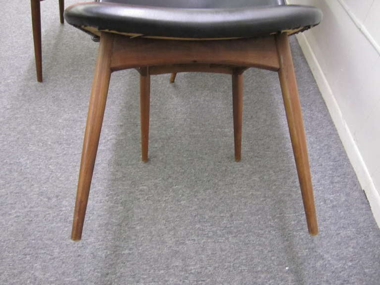 Lovely Set of 4 Adrian Pearsall Walnut Dining Chairs Mid-century Modern In Good Condition In Pemberton, NJ