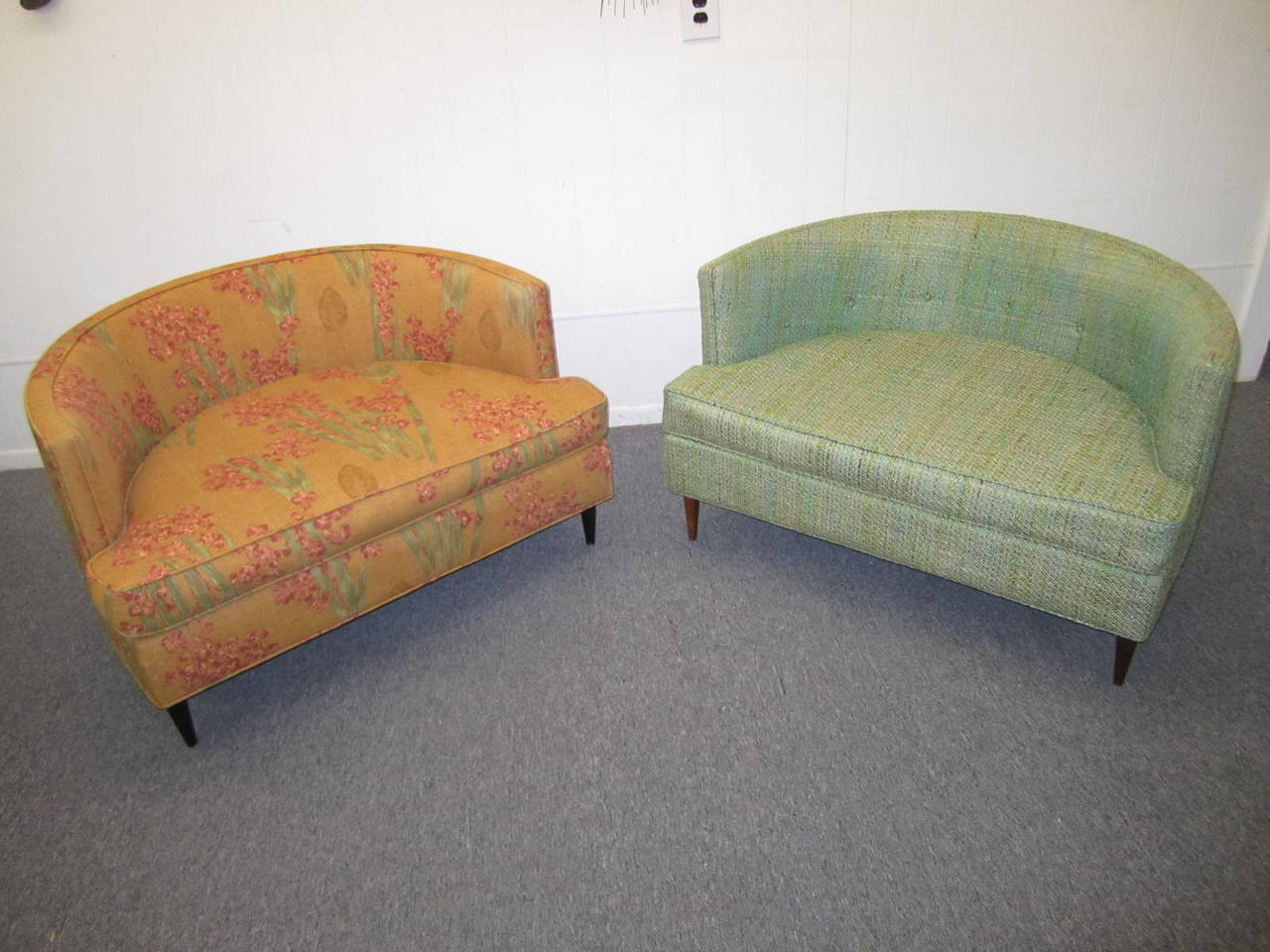 Pair of Unusual Wide Semi Circle Milo Baughman style Chairs Ottoman Mid-century In Good Condition In Pemberton, NJ