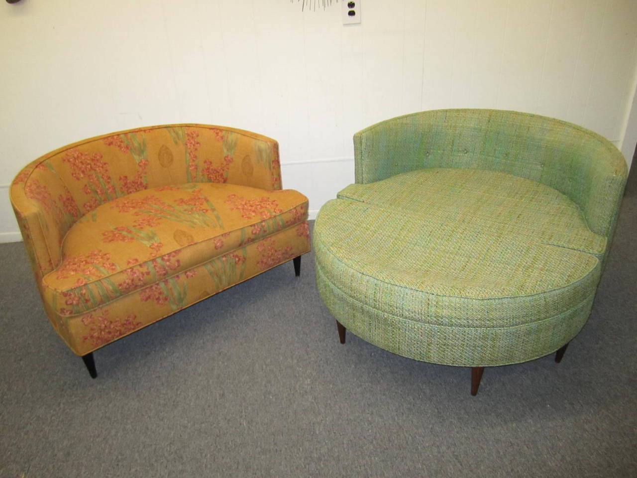 Unusually wide pair of barrel back chair in the style of Milo Baughman. You will love the oversized large-scale of these rare mid-century beauties at 25