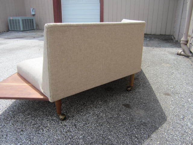 Adrain Pearsall Walnuss Bumerang Sofa Dänisch Mitte des Jahrhunderts Modern 5