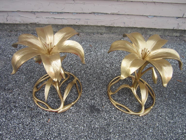 Arthur Court Style Amazing Pair of Gilded Gold Lily Tables Regency Modern In Good Condition For Sale In Pemberton, NJ