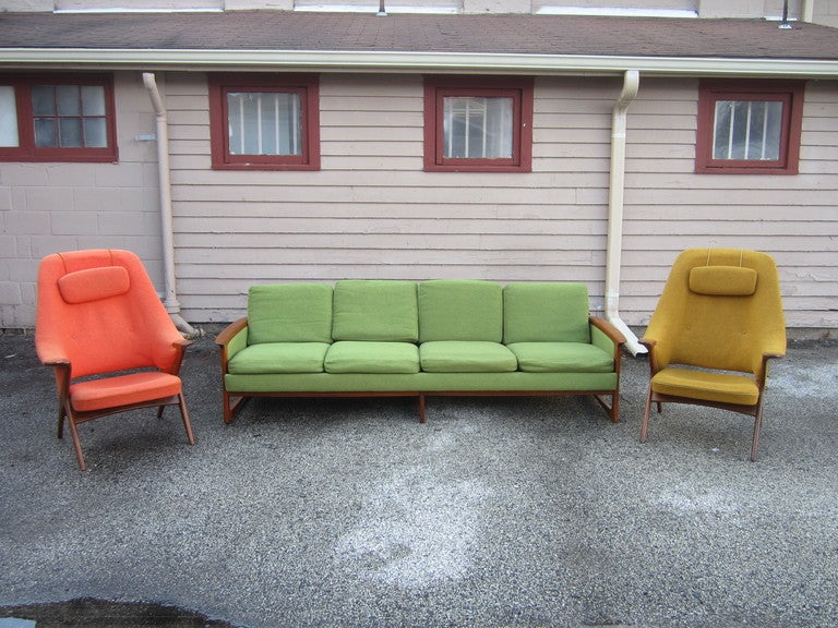 Pair Danish Modern Papa Bear Style Teak Lounge Chairs 4
