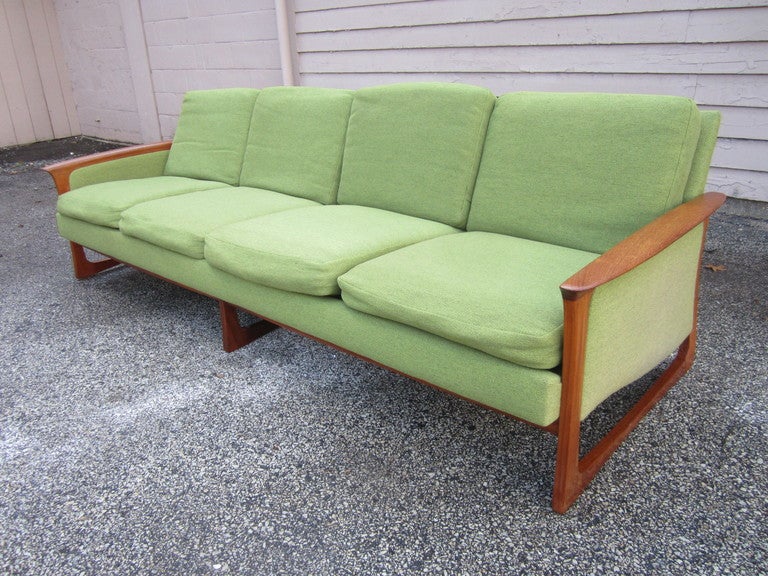 Danish Modern Greta Jalk Sculptural Teak Sofa Mid-century Gorgeous 4