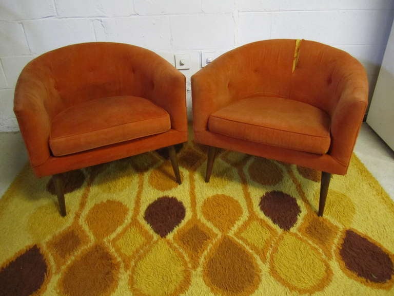 Nice Rare Pair of Signed Milo Baughman Barrel Back Chairs with Walnut Legs