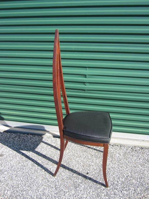 Set of 4 Mid Century Modern Cathedral Style Walnut Dining Chairs In Good Condition For Sale In Pemberton, NJ