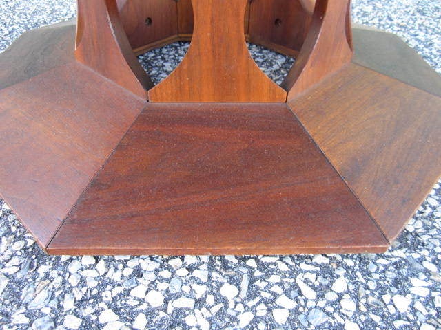 20th Century Probber Style Walnut Octagon Extension Table 3 Leaves