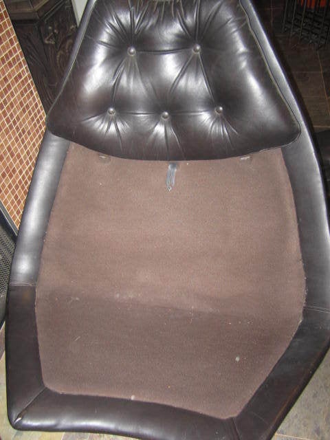 Artifort Geoffrey Hartcourt 1960's F585 Lounge Chair + Ottoman 3