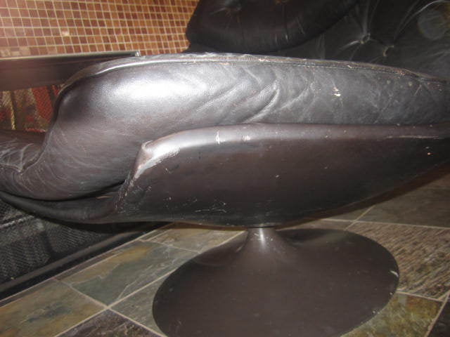 Artifort Geoffrey Hartcourt 1960's F585 Lounge Chair + Ottoman 4