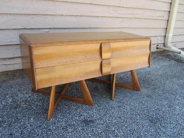 Gorgeous and rare heywood wakefield kohinoor low chest of drawers.  I have never seen another heywood piece like this very rare form.  Could be used at the foot of your bed or any place a low dresser is needed.  I love the double pedestal base.  The