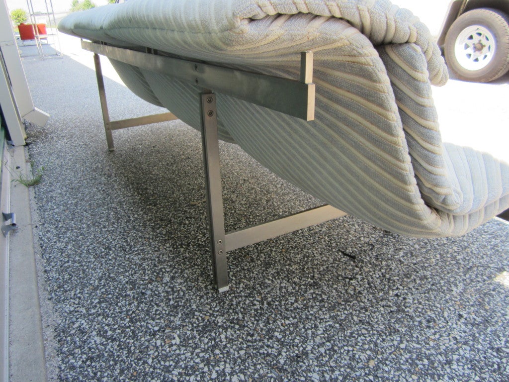 Mid-Century Modern Canapé Wave 3 Seater de Saporiti Italia, mi-siècle moderne en vente