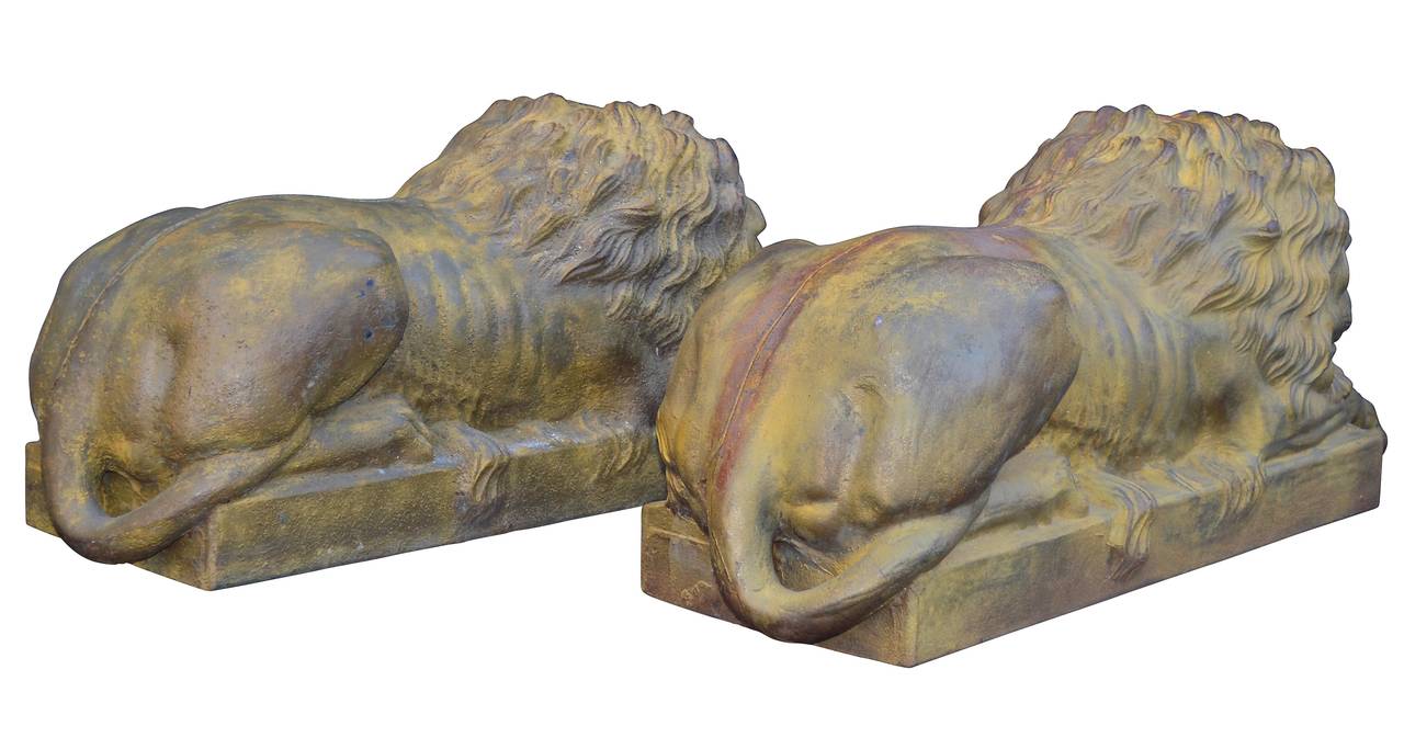 Large Set of Cast Iron Garden Lions In Excellent Condition In Haddonfield, NJ