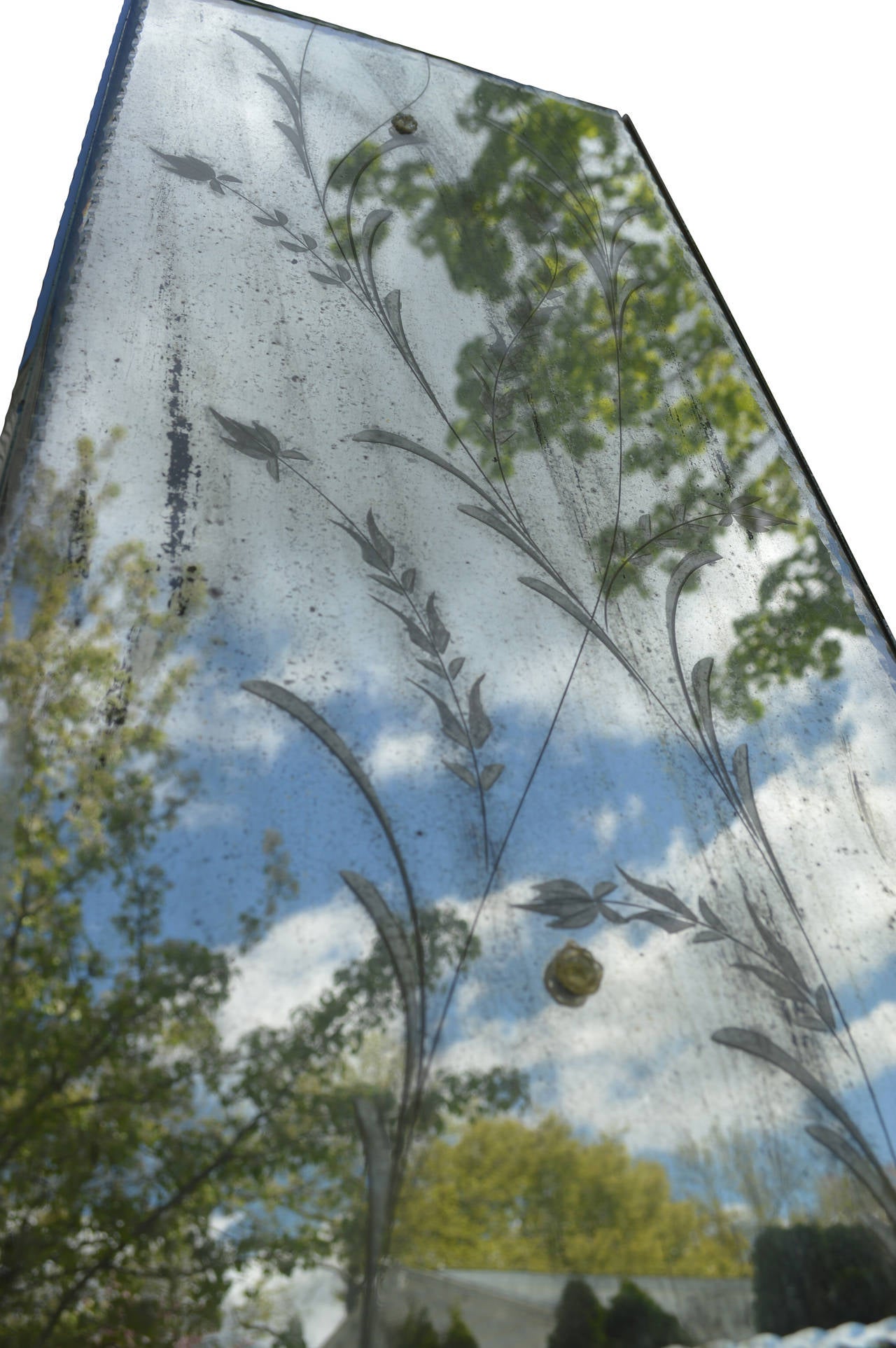 Pair of Large Mirrored Glass Obelisks In Good Condition In Haddonfield, NJ