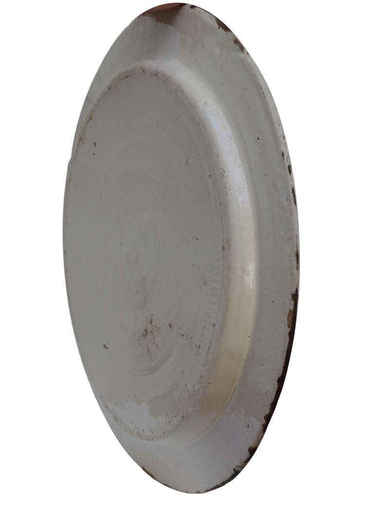 Faïence Grande assiette en faïence italienne du 18ème siècle