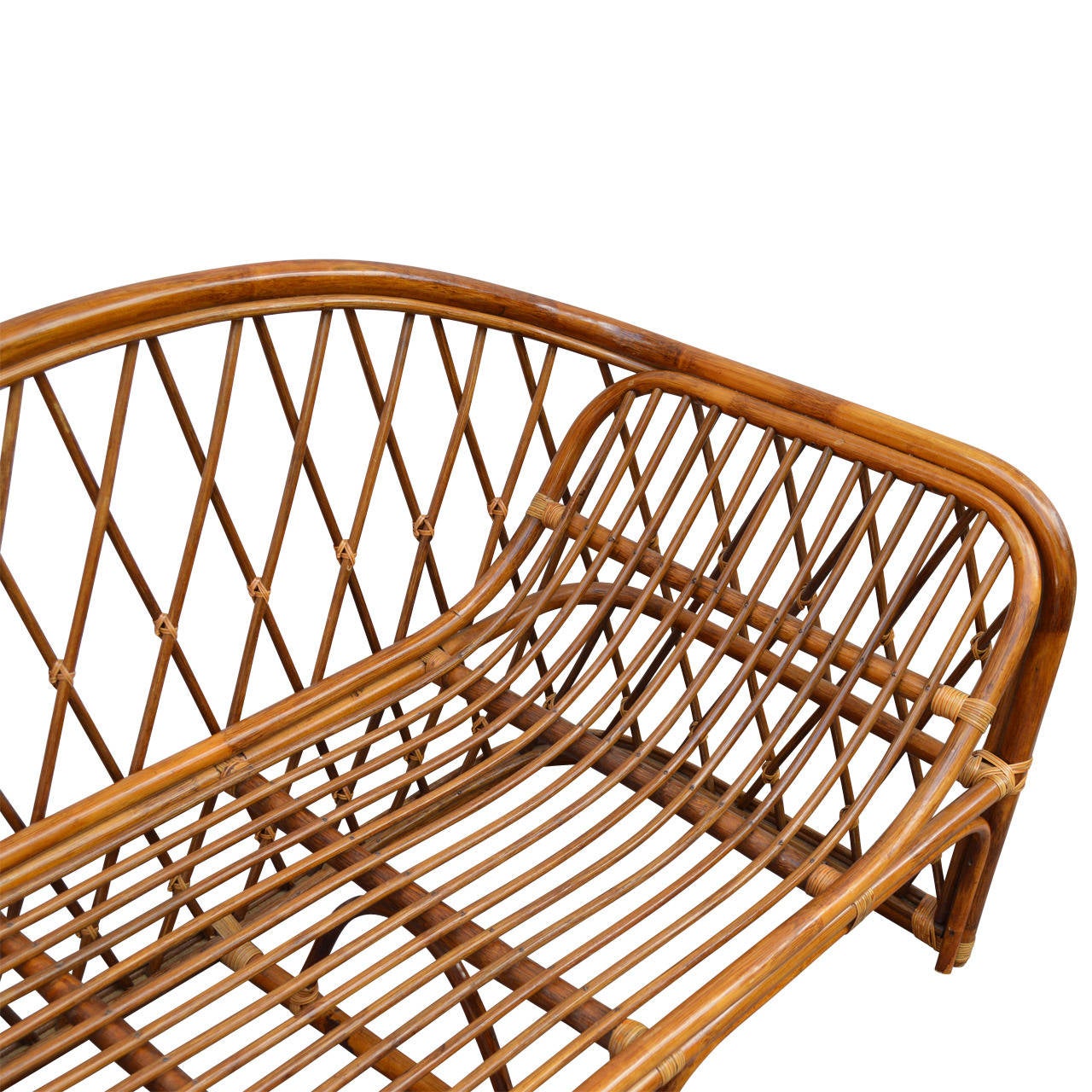 vintage wicker chaise lounge