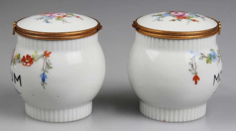 Limoge Opium And Morphine Porcelain Jars with a Floral Motif In Good Condition In Chicago, IL