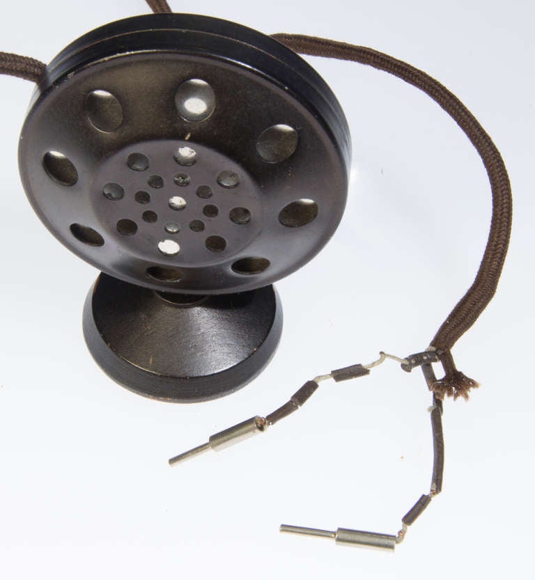 Metal National Microphone Dancer Toy
