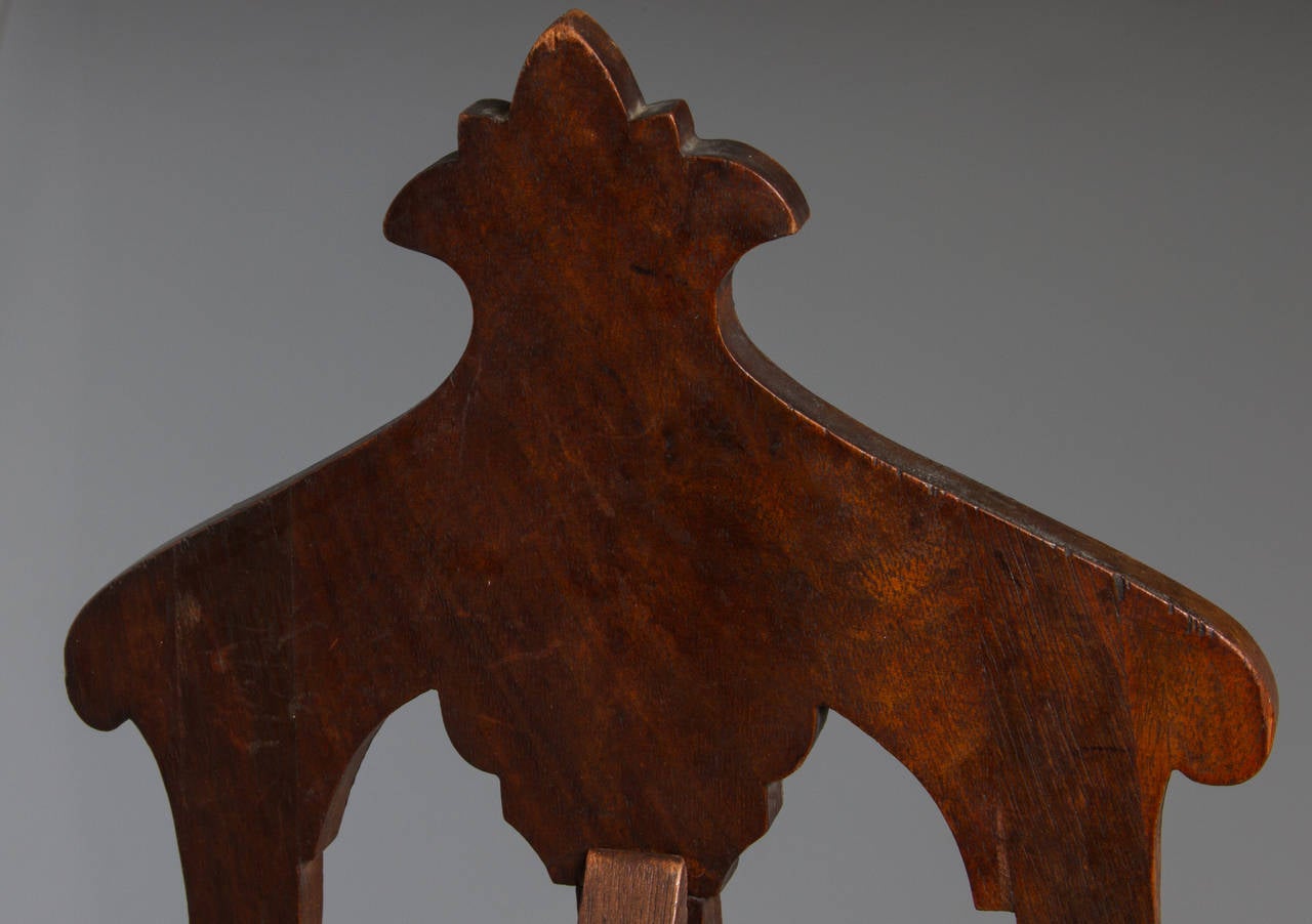 Late 19th Century Unusual Hand-Carved Aesthetic Movement Easel with Adjustable Pegs